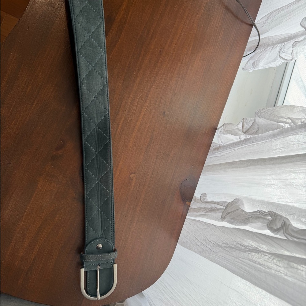 Tailored Sportsman Grey Suede Belt